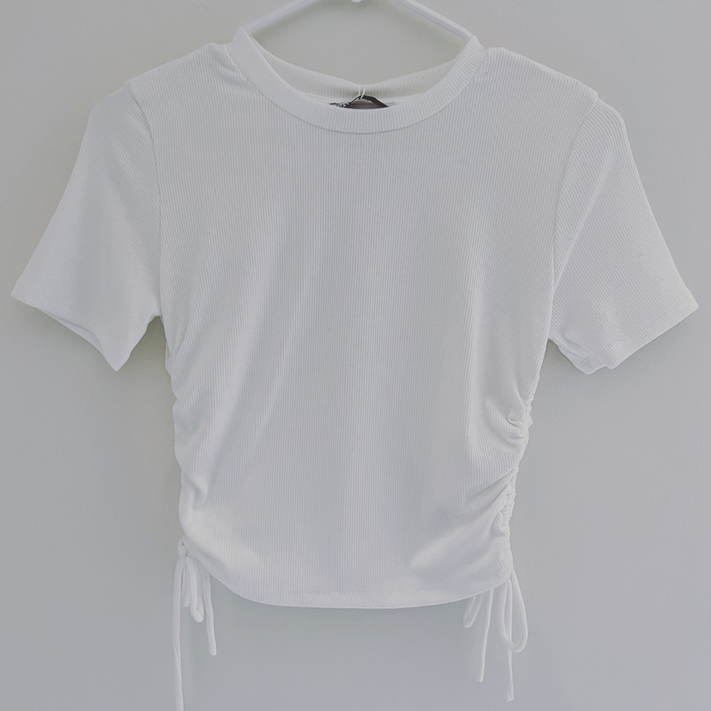 NWT Zara | ribbed tee